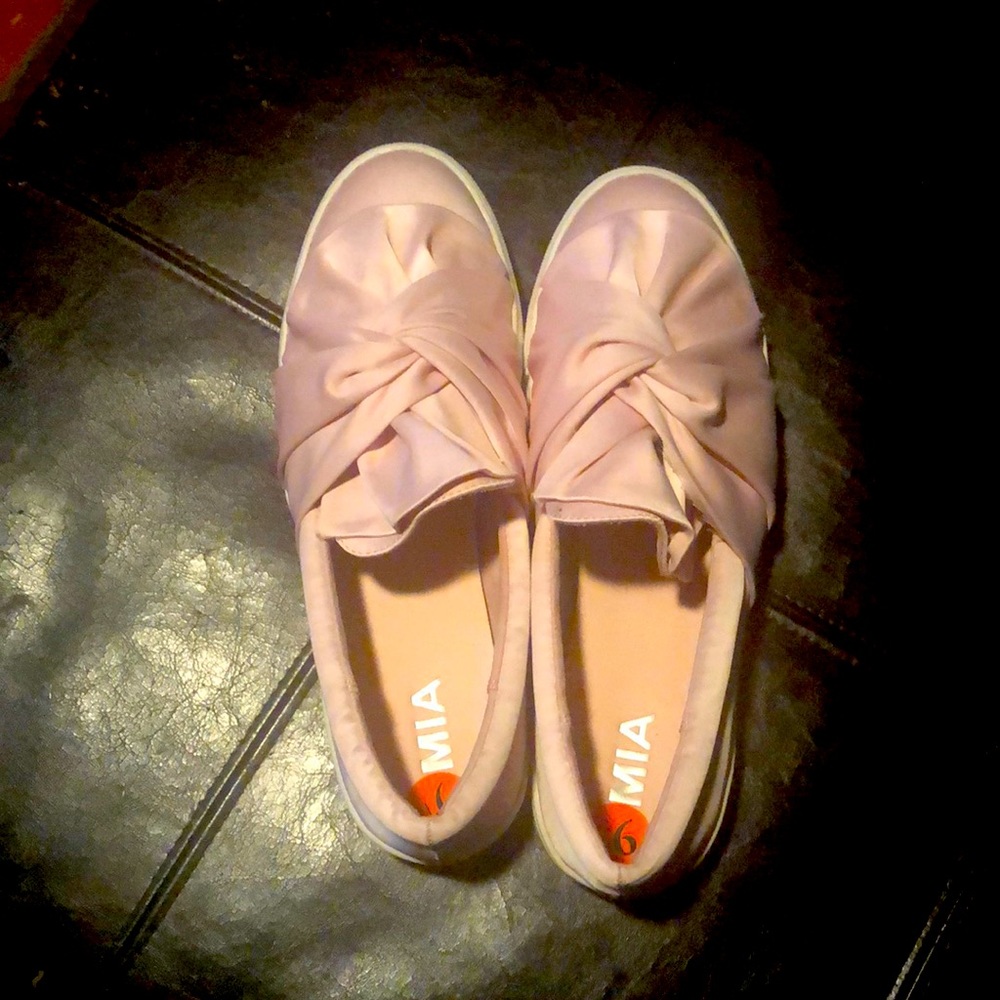 Mia shoes